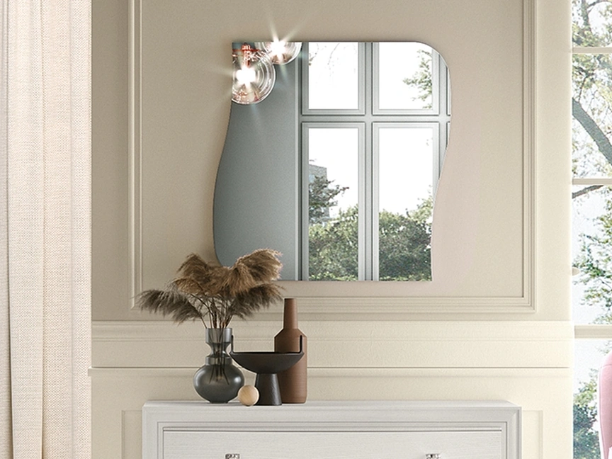 Specchiera sagomata Dolly di Adriatica