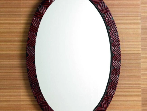 Specchiera Ovale con cornice in legno di Stones