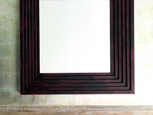 Specchiera Quadrata con cornice in legno di Stones