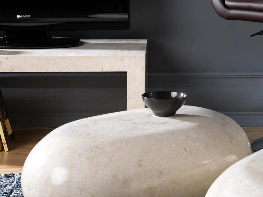 Tavolino Sasso Small in pietra fossile di Stone