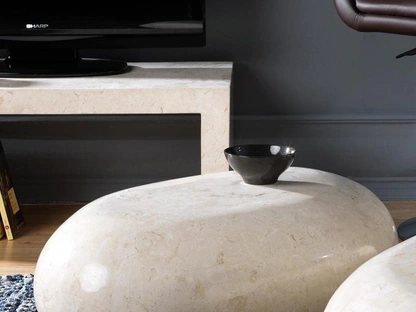 Tavolino Sasso Small in pietra fossile di Stone