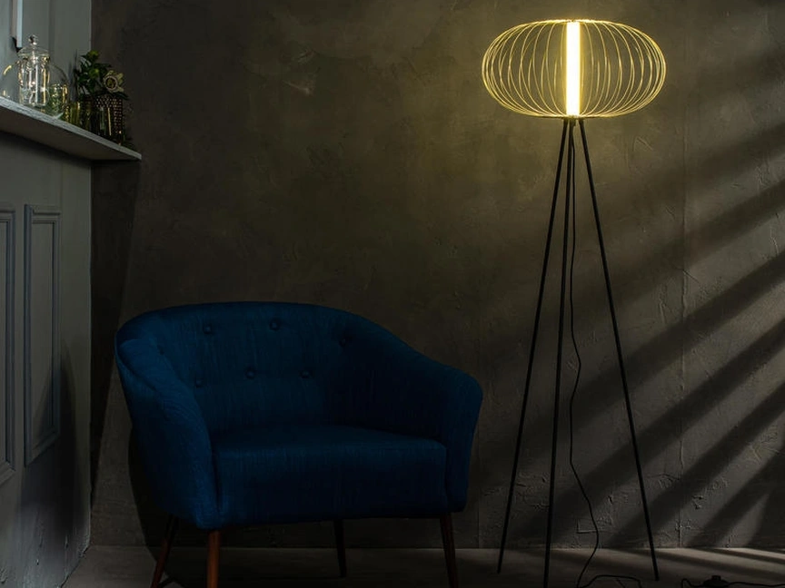 Lampada da terra Mizar in acciaio verniciato Ottone lucido di Stones