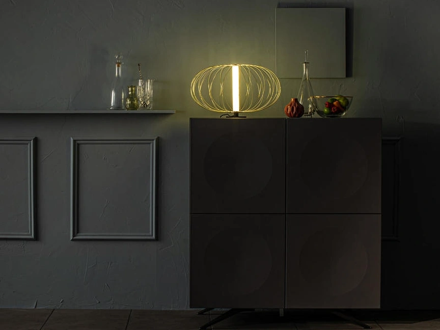 Lampada da tavolo Mizar in acciaio verniciato Ottone lucido di Stones