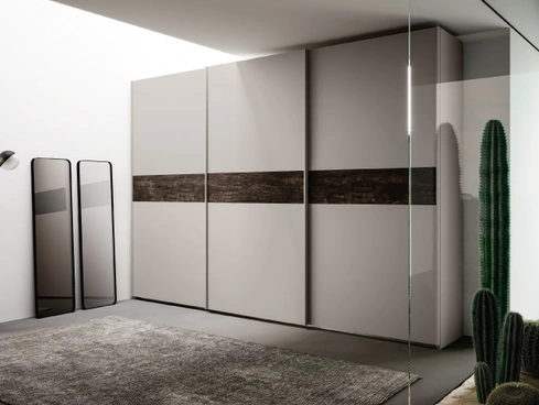 Armadio Folk con tre ante scorrevoli di Imab