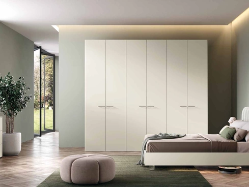 Armadio battente Vip 104 di Cecchini Italia