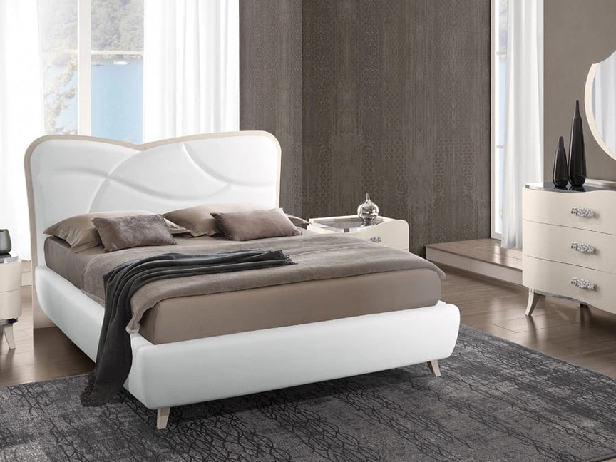 Letto in ecopelle Zaffiro di Adriatica