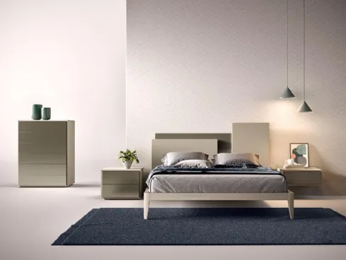 Letto in laccato opaco con testiera asimmetrica bicolore C02 Mondrian e Beta di Mercantini