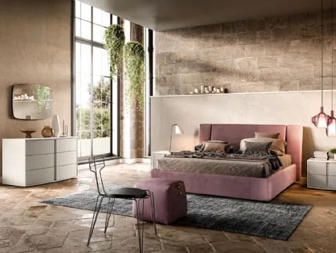 Letto matrimoniale in tessuto imbottito con testiera D01 Vega e Omega di Mercantini