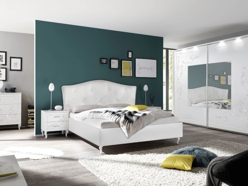 Letto in ecopelle Gioia con testiera trapuntata di LC Mobili