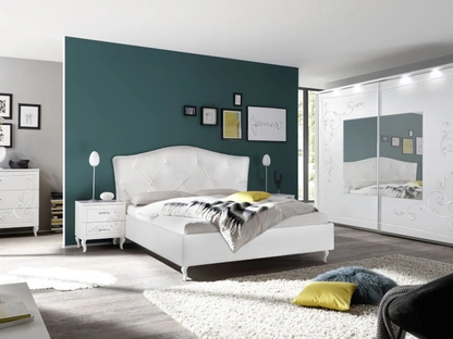 Letto in ecopelle Gioia con testiera trapuntata di LC Mobili