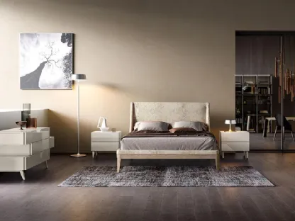 Letto in legno con testiera rivestita in tessuto M04 Venus di Mercantini