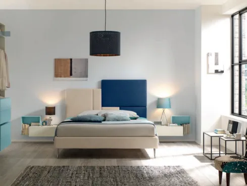 Letto con testiera asimmetrica in ecopelle NC113 di Moretti Compact