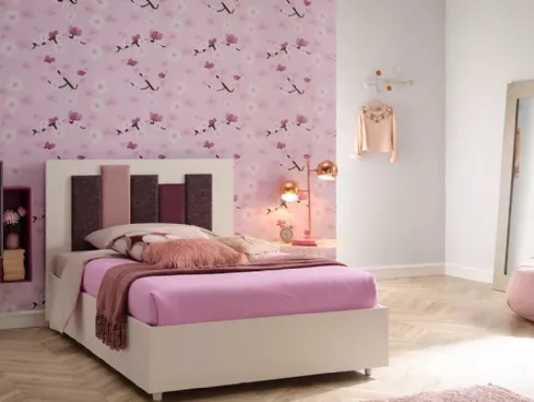 Letto ad una piazza e mezza in melaminico bianco e testiera originale con inserti in tessuto imbottito SC108 di Moretti Compact