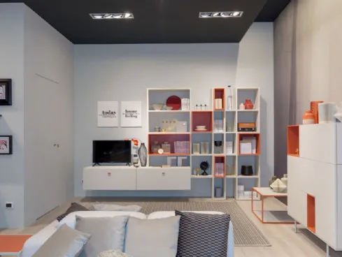 Libreria componibile in melaminico e laccato MC044 di Moretti Compact