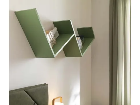 Libreria sospesa in laccato NC104 di Moretti Compact