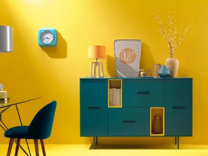 Madia dal design moderno e grintoso LV201 di Moretti Compact
