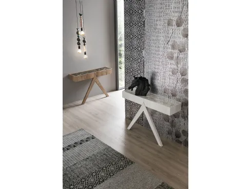 Mobile ingresso consolle Arrow con top in gres porcellanato e struttura in laminato di Target Point