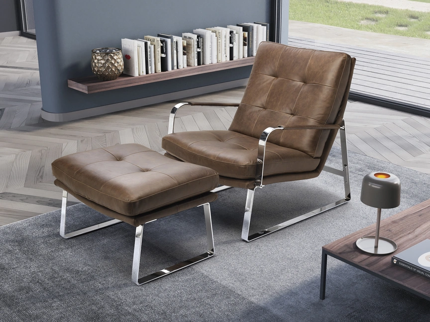 Poltrona in pelle trapuntata con struttura in metallo New Empoli di Afosofà