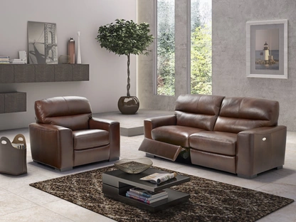 Divano lineare in pelle imbottito Selva di Afosofà