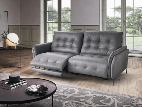 Divano relax lineare in pelle imbottito e trapuntato Bolzano di Afosofà