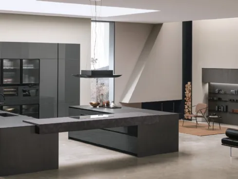 Cucina Moderna con doppia isola Aliant v01 in vetro lucido Lava e Neolith Basalt Black Satin con top in HPL Ossido di Stosa