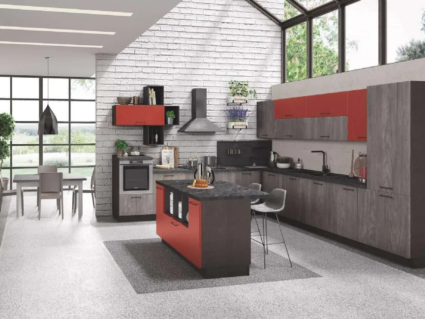 Cucina Moderna con isola Cloe 03 Rovere Smoky e Rosso Cocktail di Net Cucine