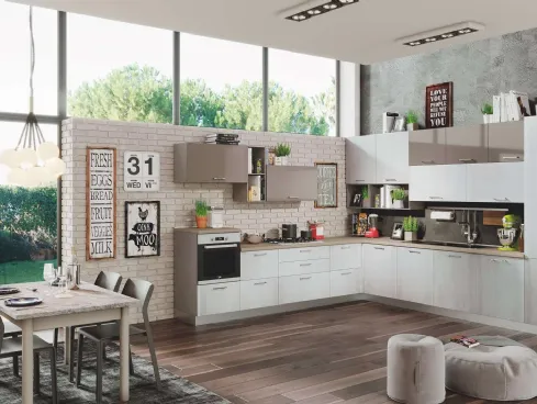 Cucina Moderna Kira Legno Argento e Tortora Lucido di Net Cucine