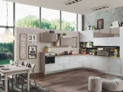 Cucina Moderna Kira 05 Legno Argento e Tortora Lucido di Net Cucine